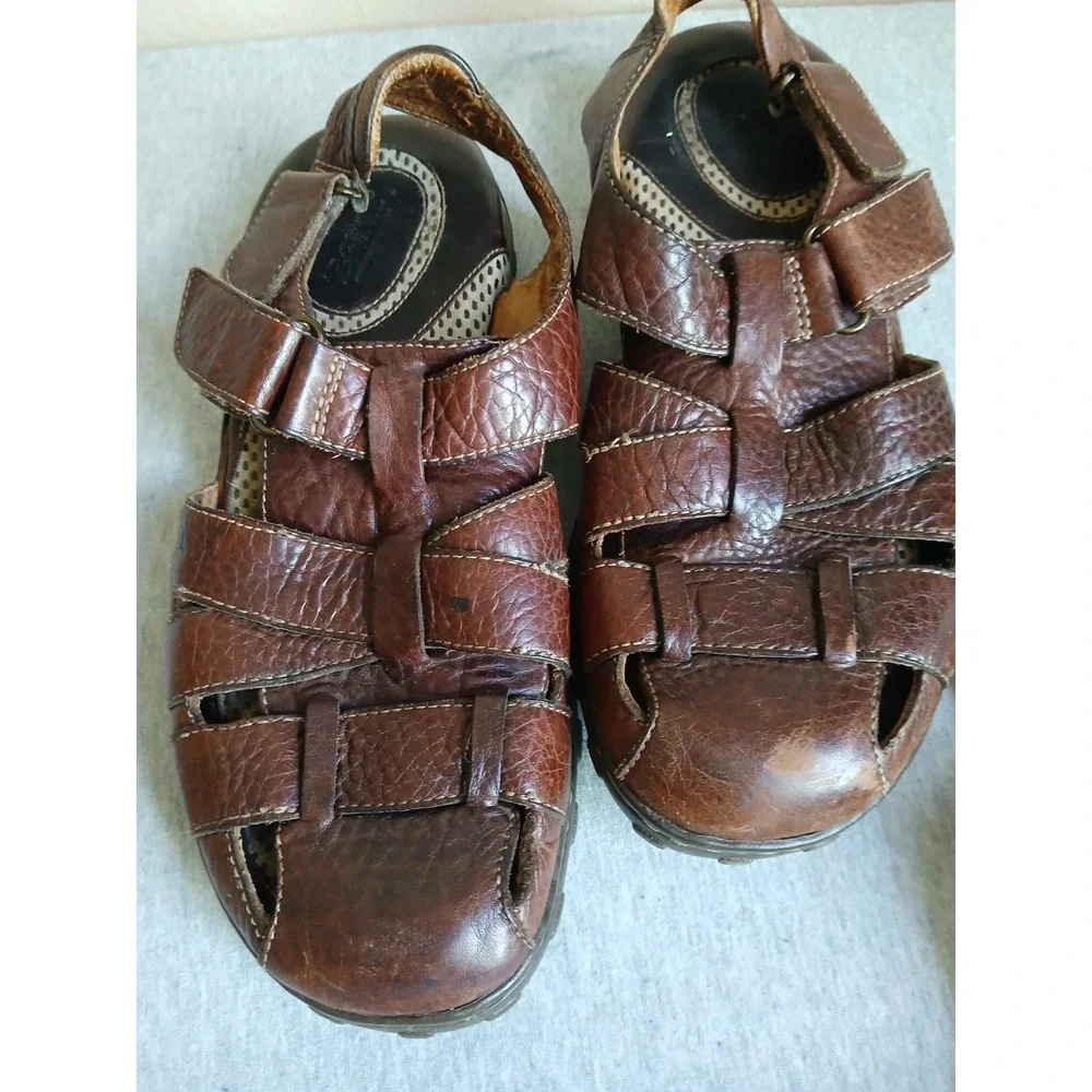 Born Sandals Mens 10 / EU 44 Fisherman Style Leather Woven Closed Toe